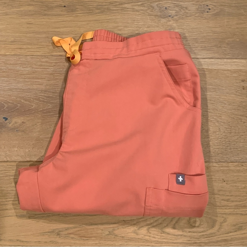 FIGS Yola Skinny Scrub Pants Orange Peach Coral Limited Edition Size S/P